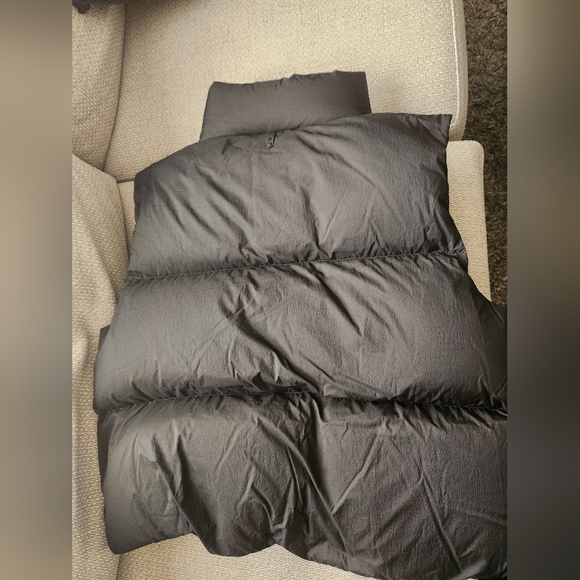 Mackage Naki Vest L - Picture 9 of 10